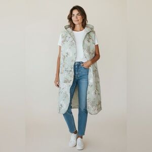 Vintage Artisan Hooded Quilt Vest